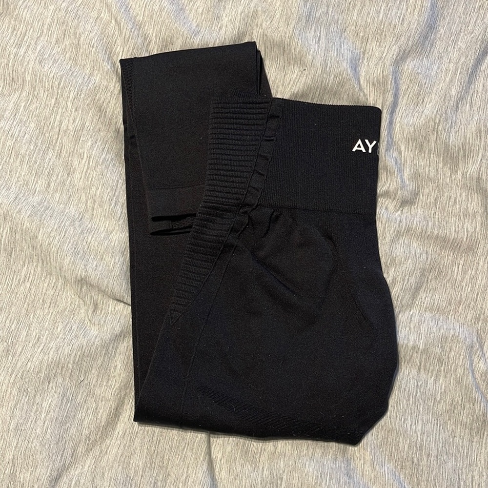AYBL Balance V2 Seamless Leggings - Medium